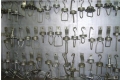 Spreader For Powder Coating Conveyor System